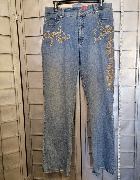 V Very Vera size 10 Jeans with Gold embellishments and wood beads. Boho - Picture 1 of 15